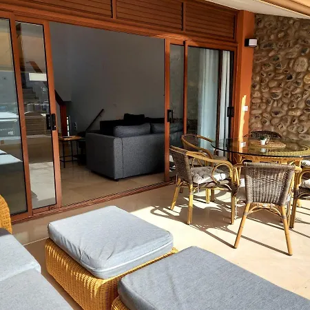 Happiness - Luxury With Sea View Semesterbostad *