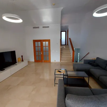 Semesterbostad Happiness - Luxury With Sea View *