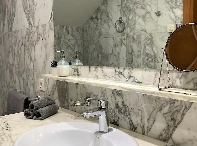 Happiness - Luxury With Sea View