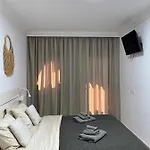 Happiness - Luxury With Sea View