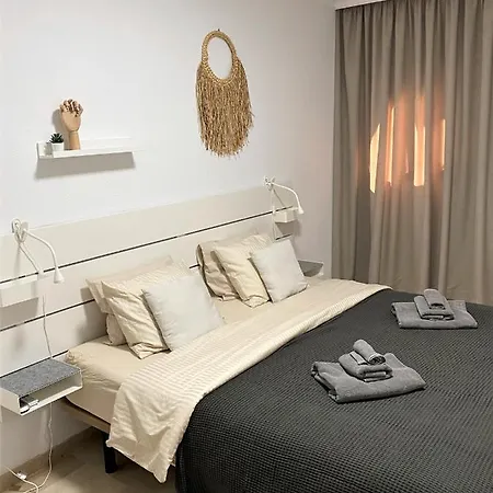 Semesterbostad Happiness - Luxury With Sea View